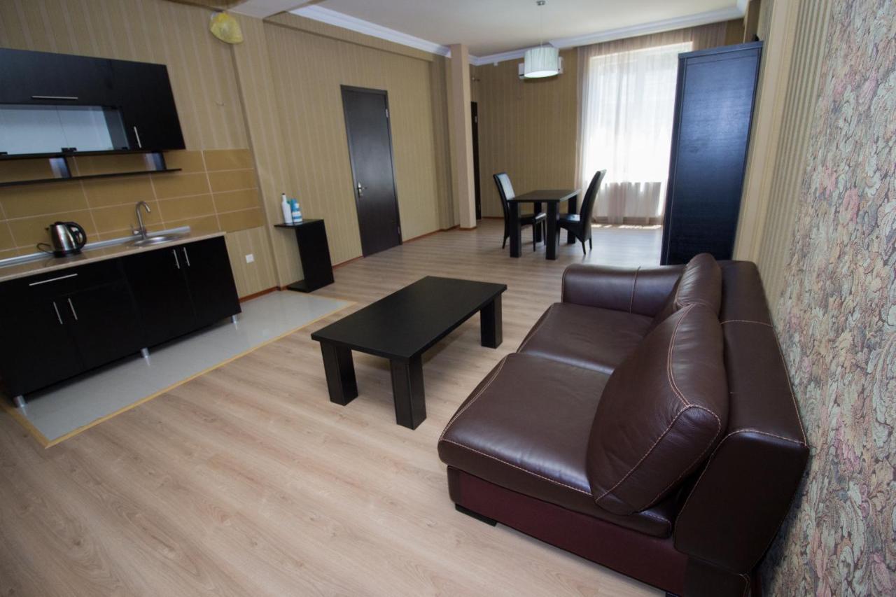 Tbili House Hotell Tbilisi Exteriör bild