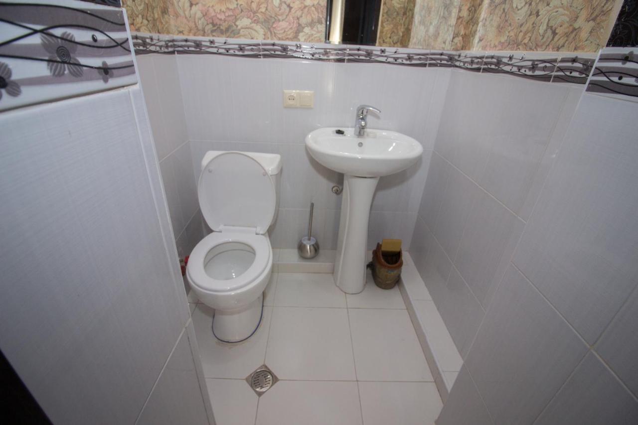 Tbili House Hotell Tbilisi Exteriör bild