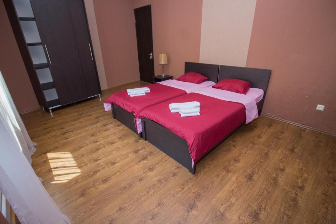 Tbili House Hotell Tbilisi Exteriör bild