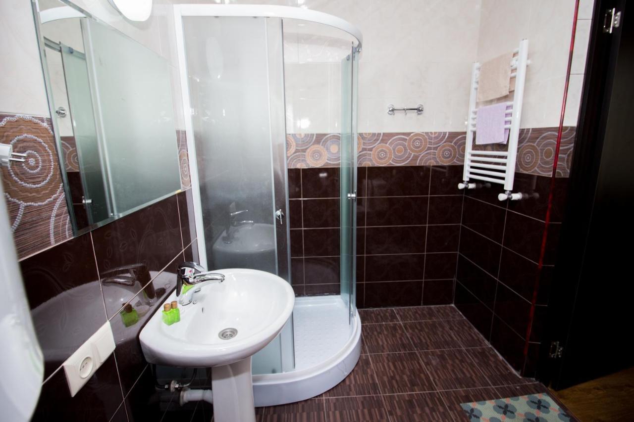 Tbili House Hotell Tbilisi Exteriör bild