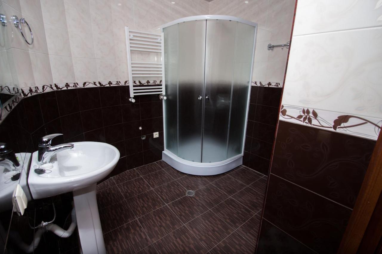 Tbili House Hotell Tbilisi Exteriör bild