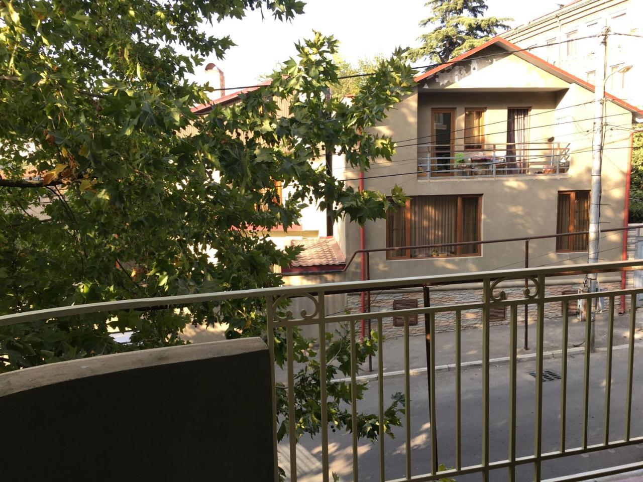 Tbili House Hotell Tbilisi Exteriör bild