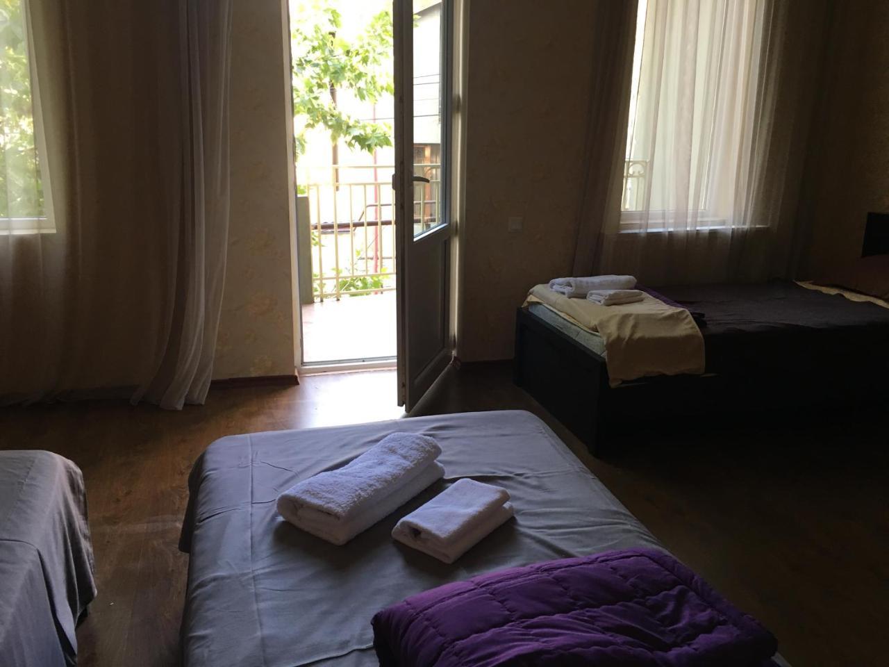 Tbili House Hotell Tbilisi Exteriör bild