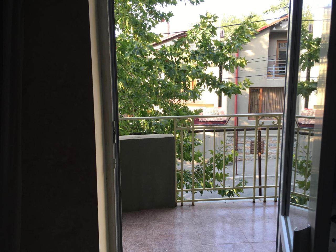 Tbili House Hotell Tbilisi Exteriör bild